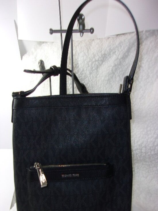 E-151 MICHAEL KORS MORGAN MEDIUM SHOULDER BAG - Picture 2 of 15